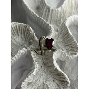 925 Sterling Silver Garnet Ring Size 8.5
